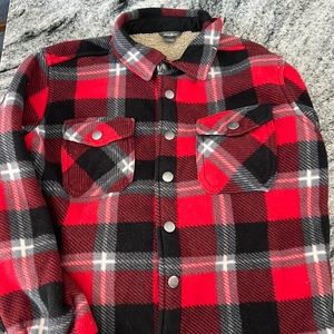 EDDIE BAUER LIKE NEW BOYS FLANNEL SHERPA LINEDJACKET SZ 10/12 lined